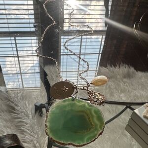 Max & Zoe Long Gold Agate Charm Necklace